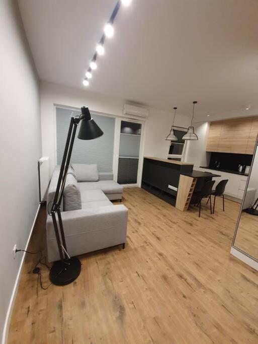 Vip Apart Bielany Przy Metrze Warsaw Ngoại thất bức ảnh